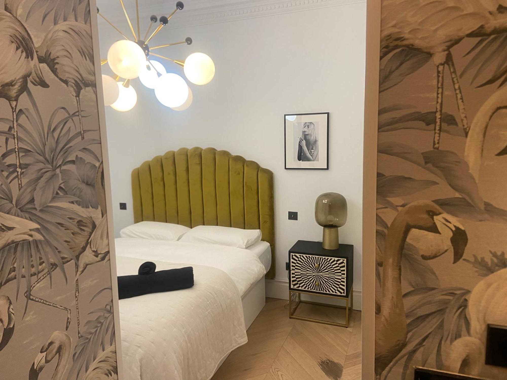 Luxury Apartment In Gran Via Madrid Exterior foto