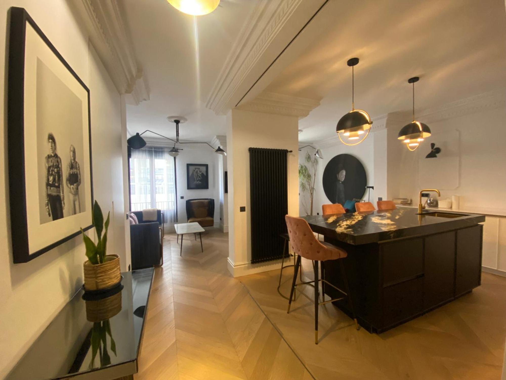 Luxury Apartment In Gran Via Madrid Exterior foto